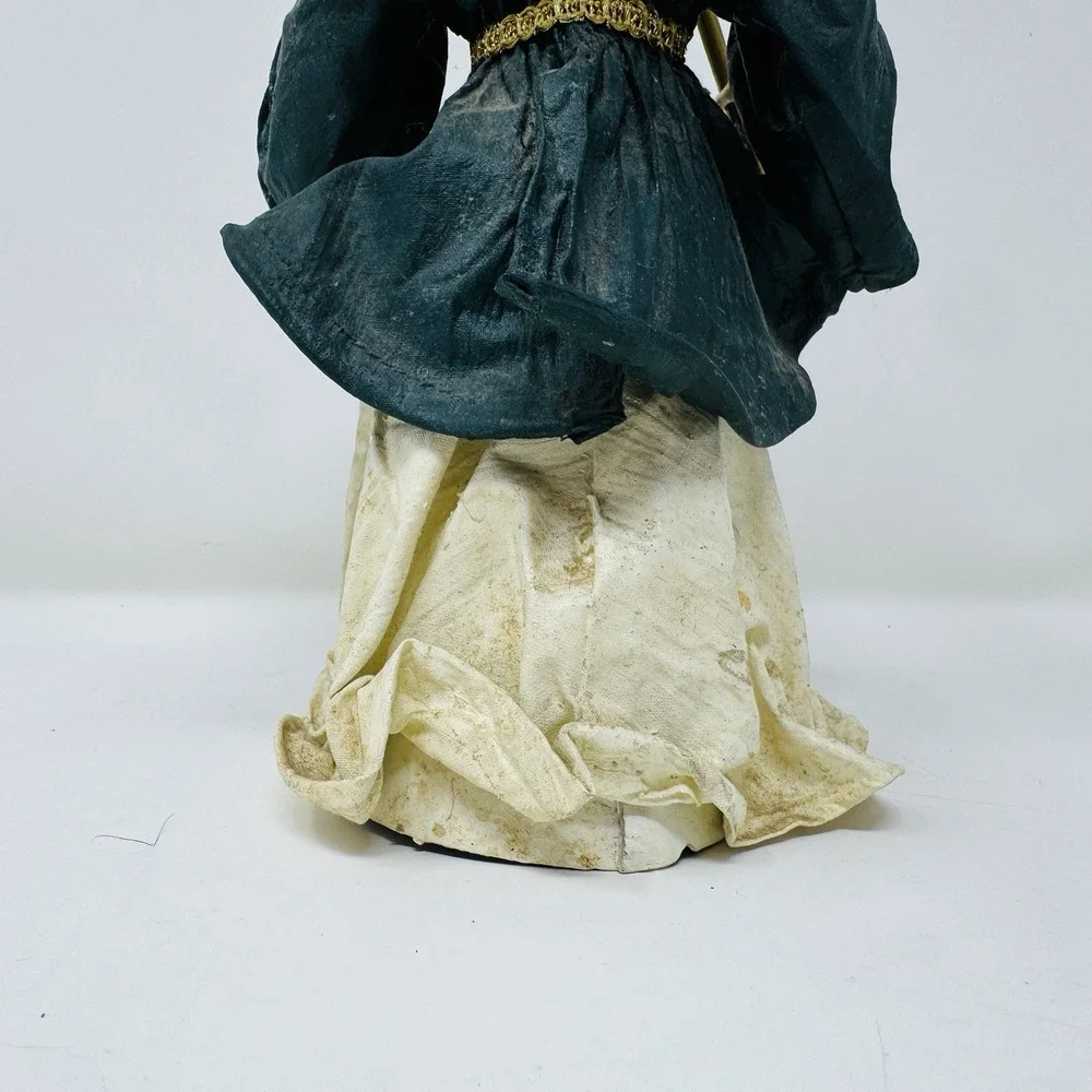 Vintage Clothtique Possible Dreams Angel Figurine 8
